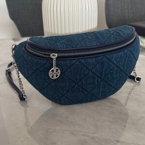 NWOT Tory Burch Blue Quilted Crossbody Bag